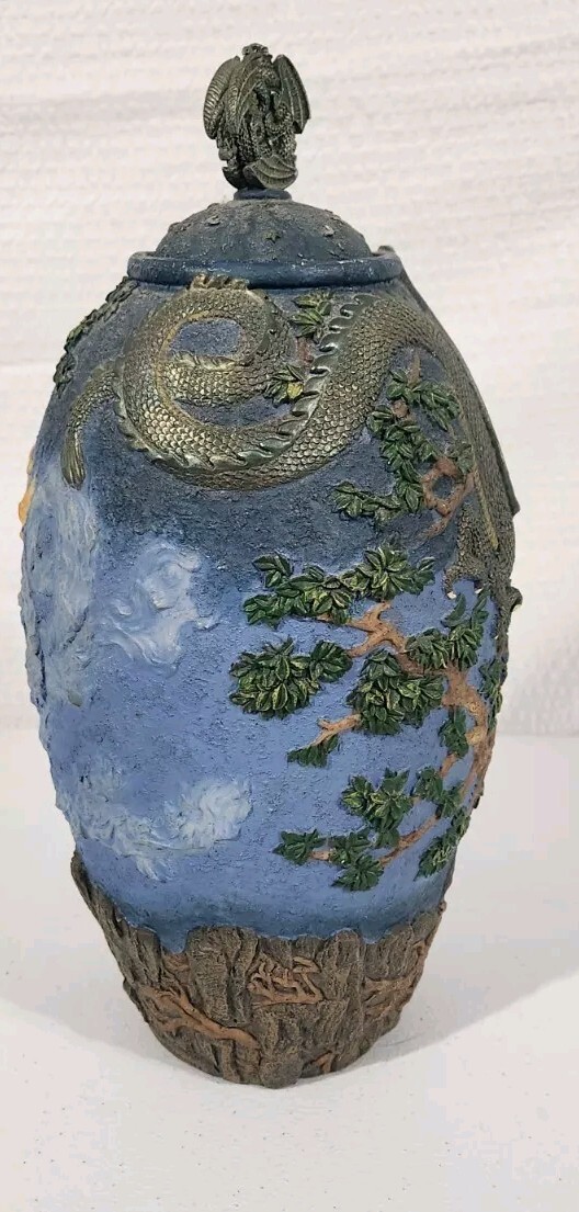 Vintage Dungeons And Dragons Wizard Dragon Vase With Lid Fantasy Rare