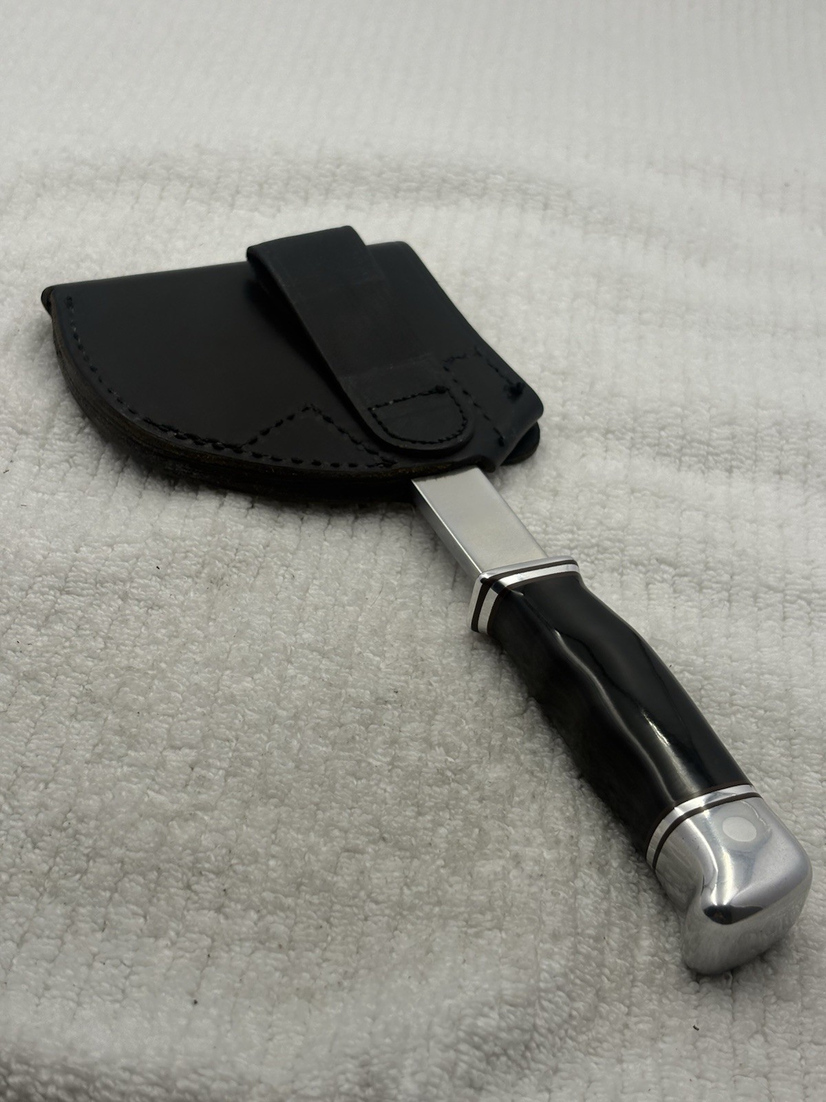 Buck USA 1961-1967 One Line Hatchet 10 1/8" Long With Sheath