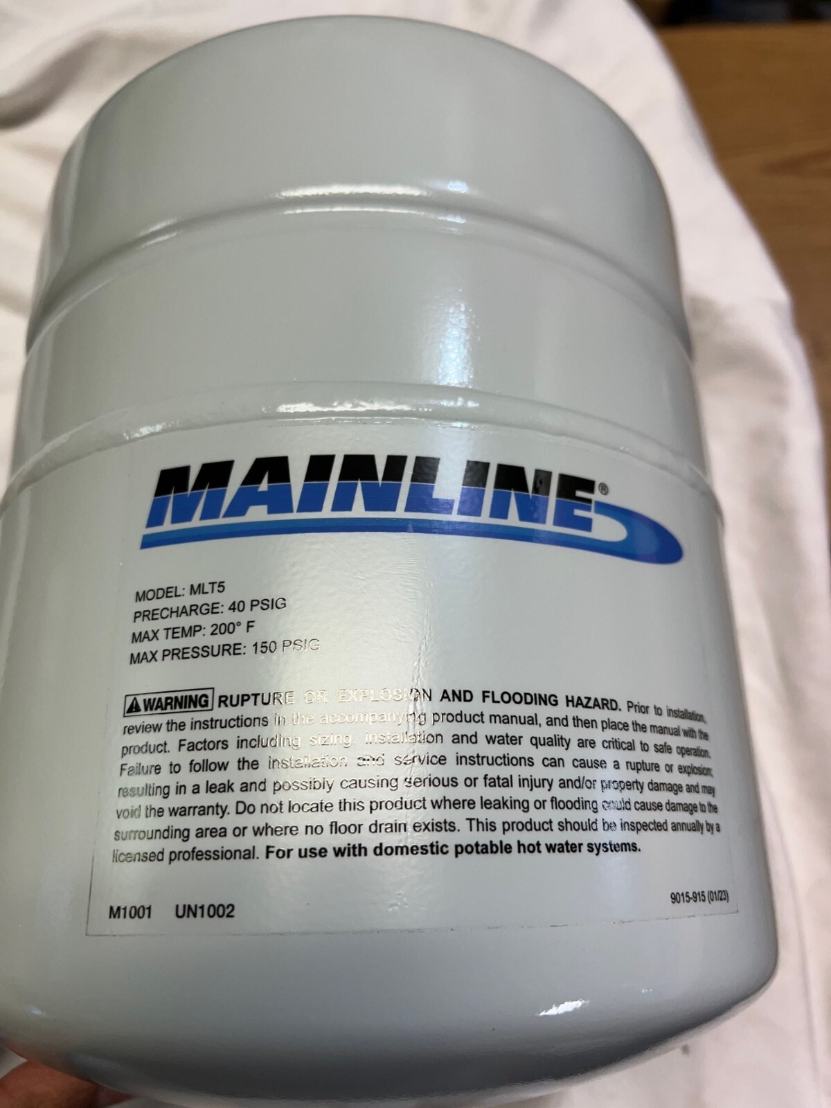 MAINLINE MLT5 3/4 MALE 2 GALLON POTABLE WATER INLINE THERMAL EXPANSION TANK