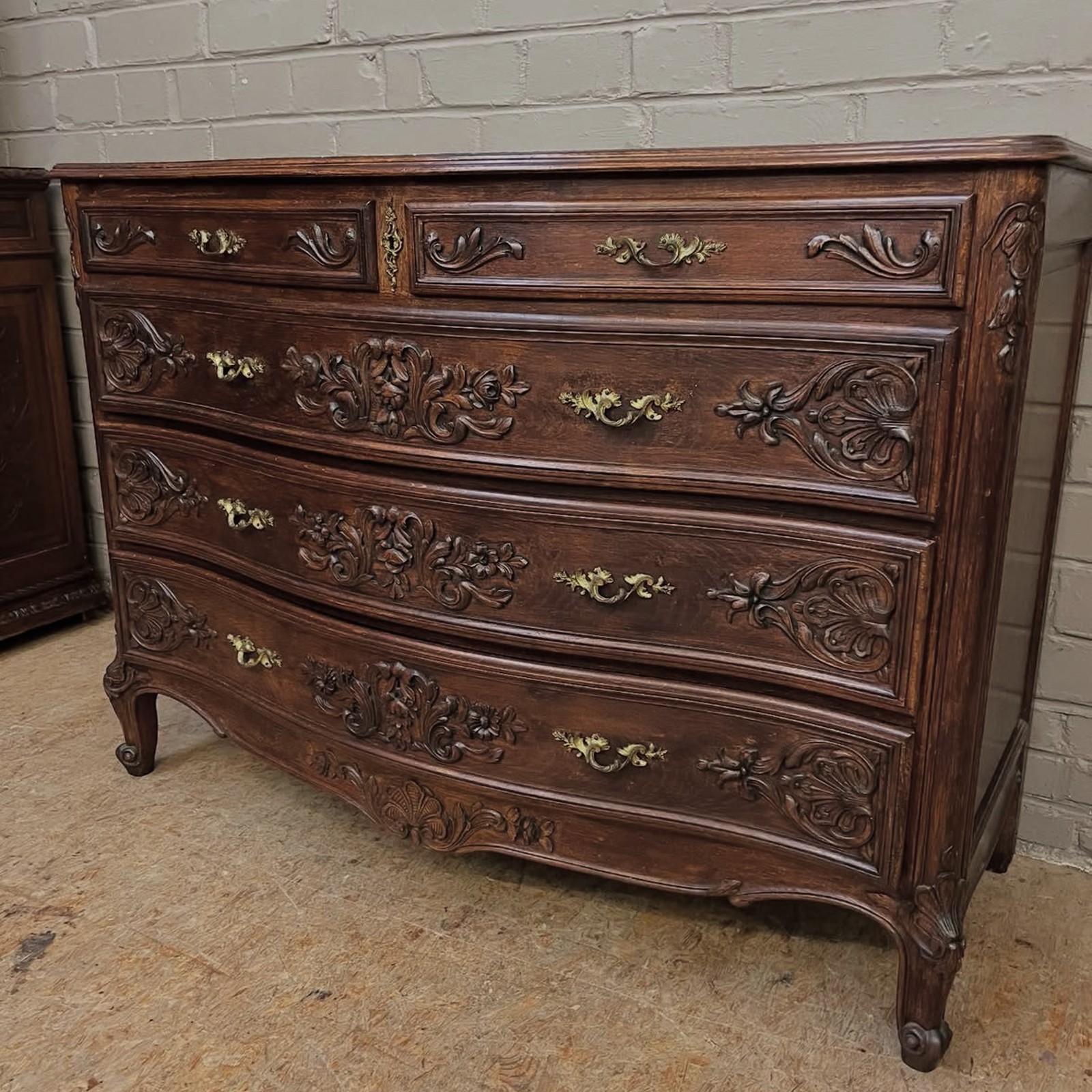 ARRIVES JUN 2025: Antique French Louis XV Style Chest of Drawers Oak Dresser