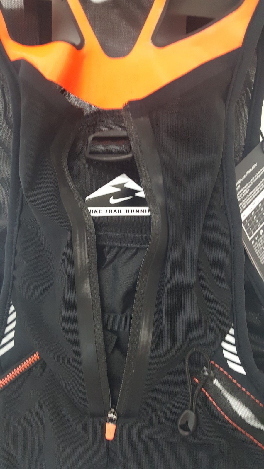 Nike Unisex Kiger Vest Adjustable Form-Fitting Trail Hiking/Running 82883 Large