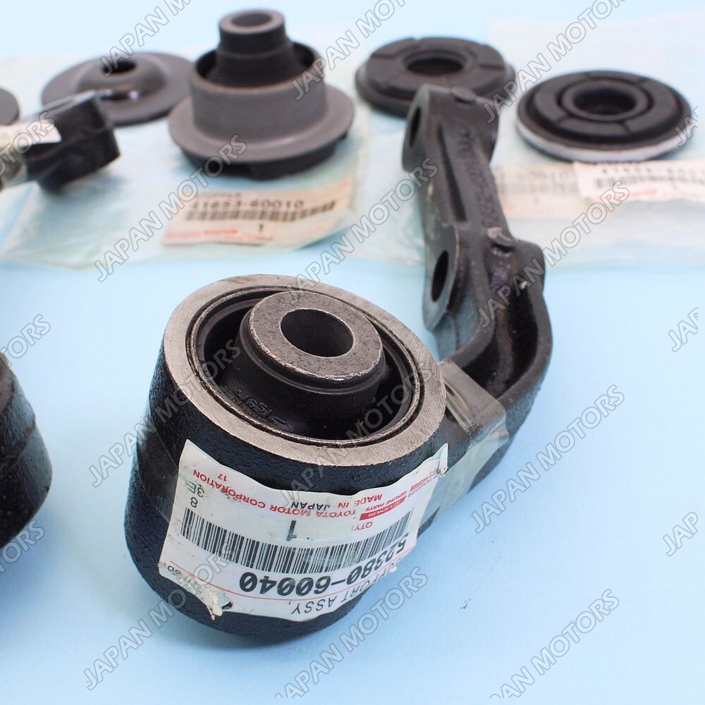 💯 OEM Toyota Land Cruiser Lexus LX470 Front Differential Bushing & Support Kit
