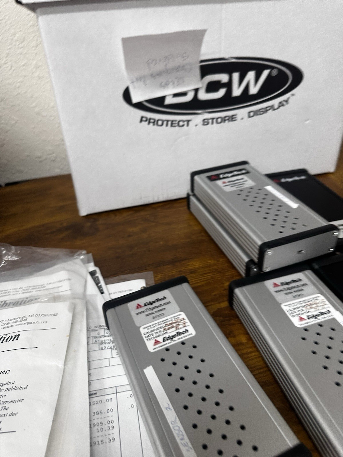 EDGETECH MODEL: 200T Dew Point Hydrometers There’s 7, Please See Pictures Thanks