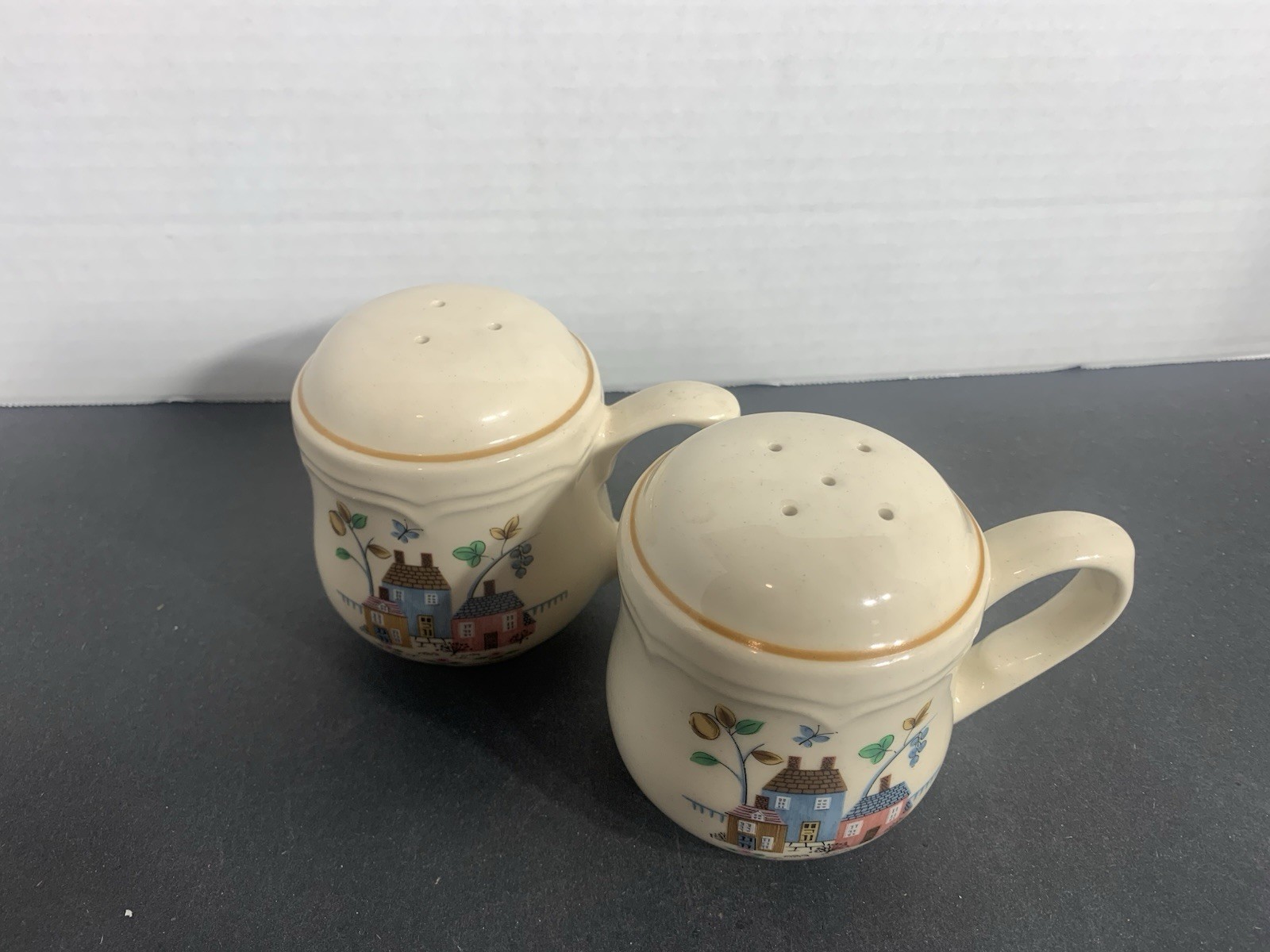 Vintage International Stoneware Heartland salt and pepper shakers, Never Used