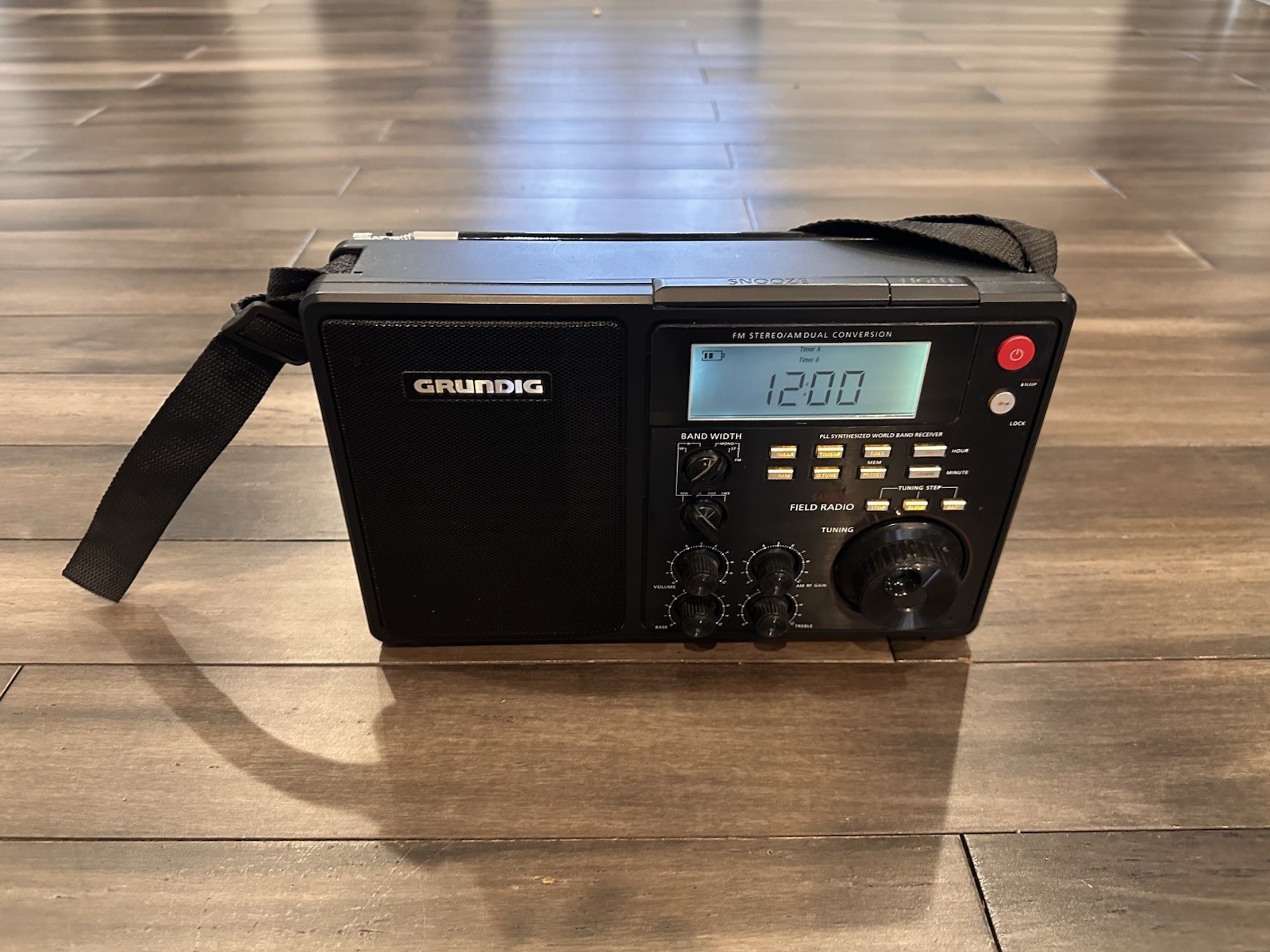 Grundig S450DLX Portable AM/FM Shortwave Field Radio power adapter - Tested