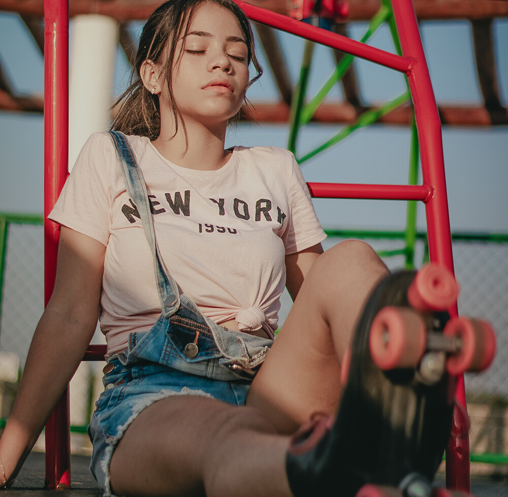 HTVRONT Heat Transfer Vinyl Roll Iron on Heat Press HTV T-shirt 12"x 5FT-50FT