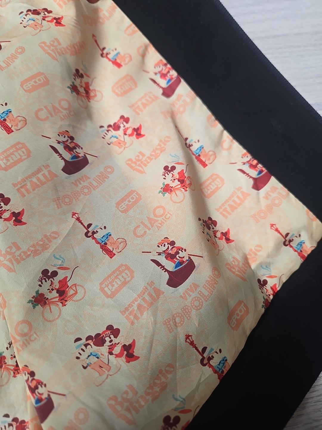 Walt Disney World Epcot Center Jacket Medium Sample Tagged Italy Satin Lined