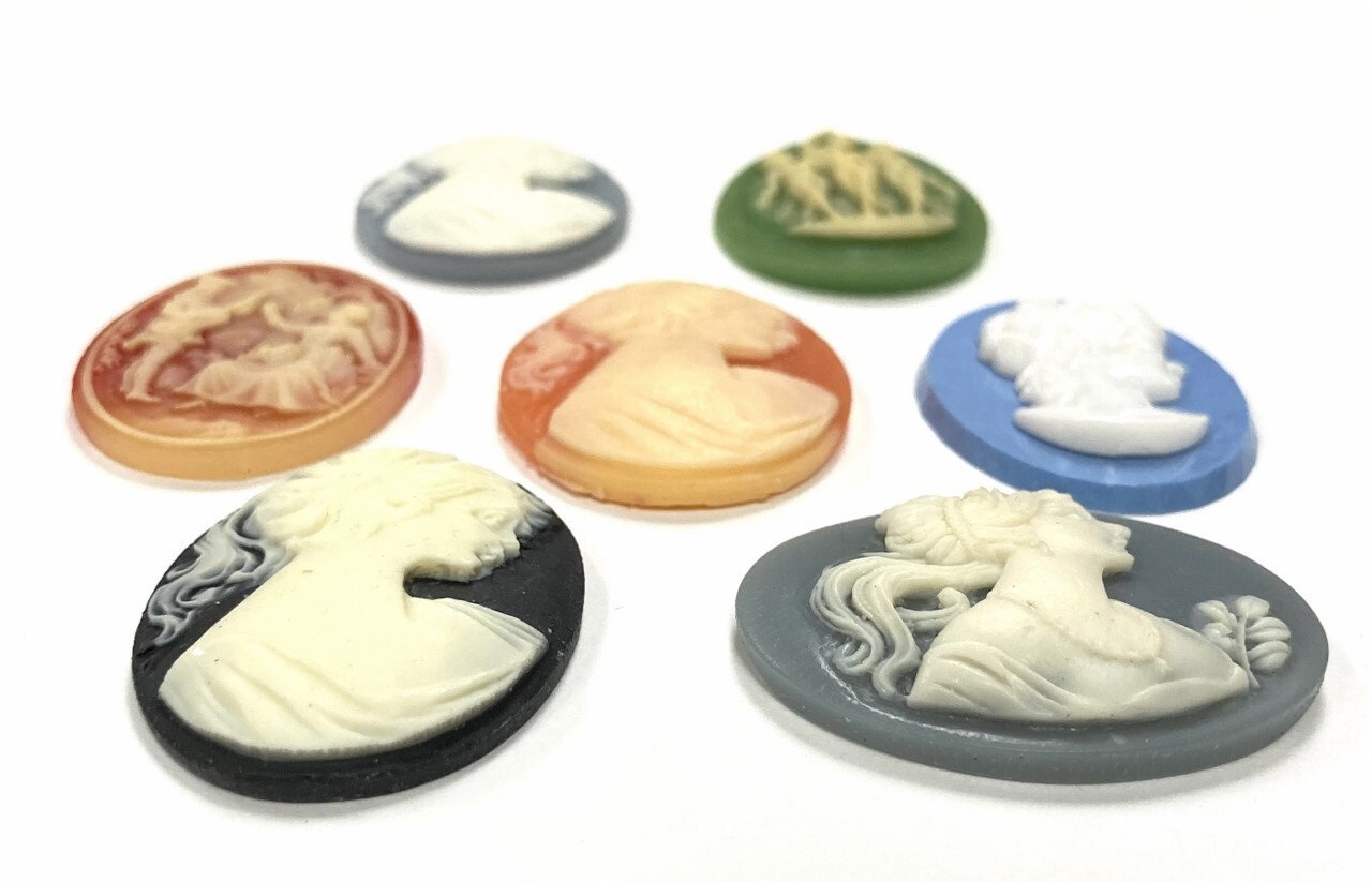 15 Vintage Assorted Resin Acrylic Cameos - DIY Jewelry Making & Repair Craft C80
