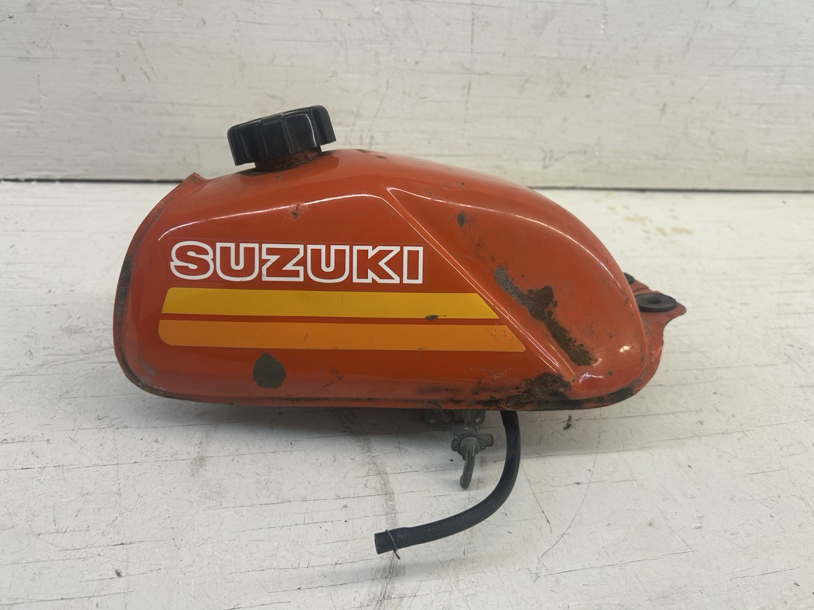 1984 Suzuki LT 50 used Gas Fuel Tank Rusty ^^^