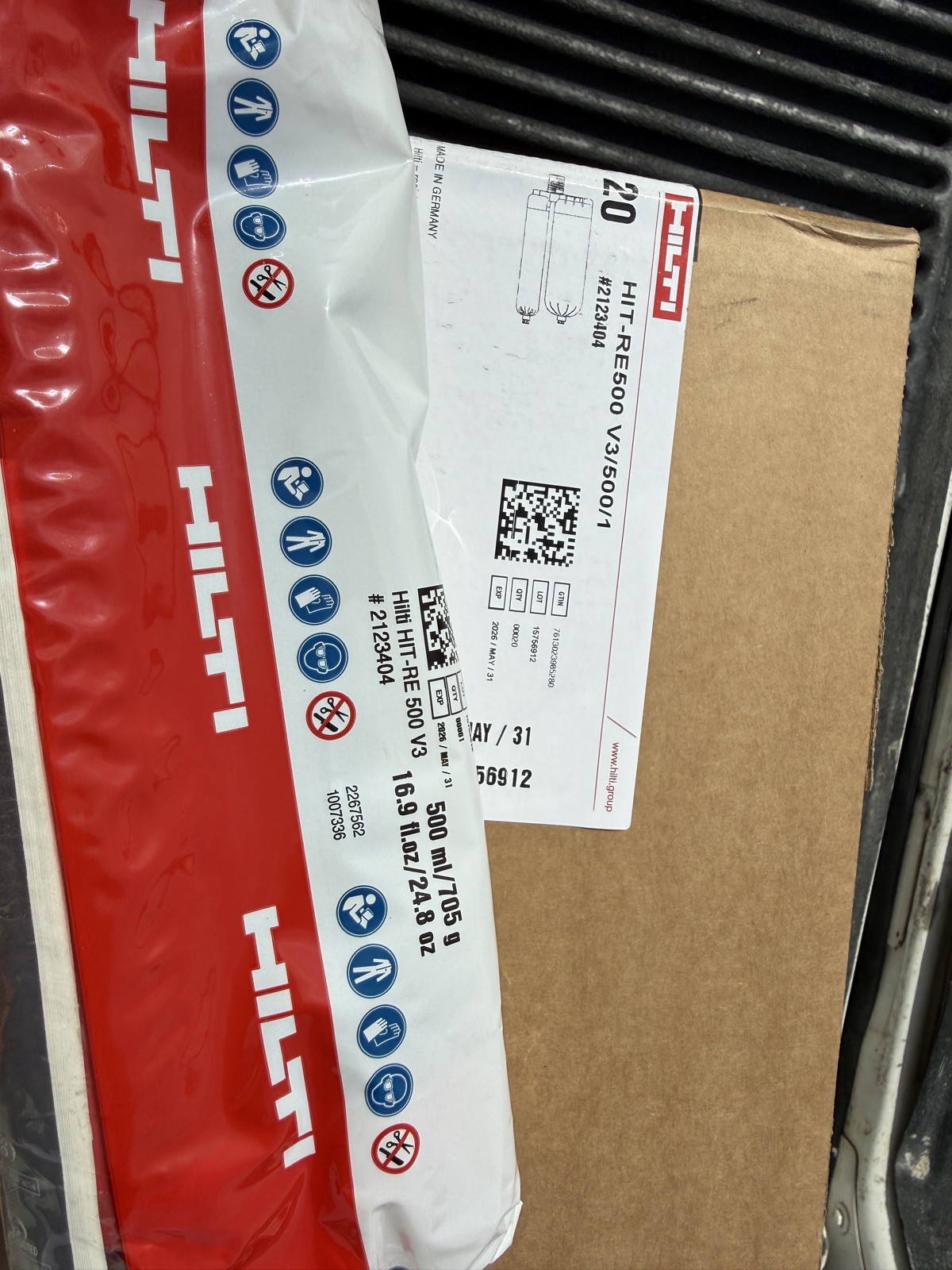 HILTI HIT-RE 500 V3 EPOXY ANCHOR 16.9 fl.oz (28.4oz#2123404 EXP 05/26 and 09/26