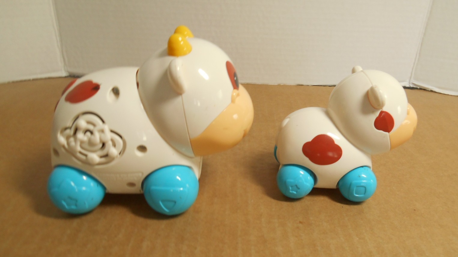 Vtech Kiss and Care Cows Music Mom Momma Baby Works B25