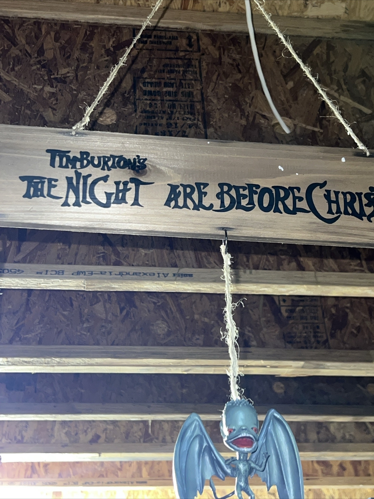 NIGHTMARE BEFORE CHRISTMAS Wooden SIGN Hanging Ornaments NECA Bat Pumpkin Skull