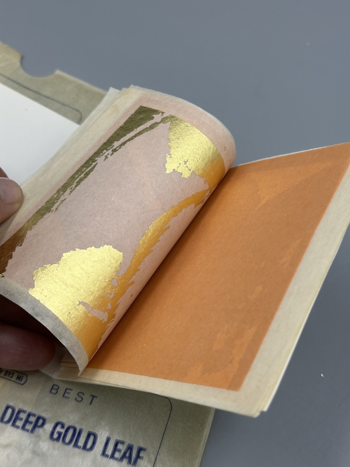 SCRAPS of Vintage BEST XX DEEP GOLD LEAF 22 Carats 3 3/8" x 3 3/8" Italy