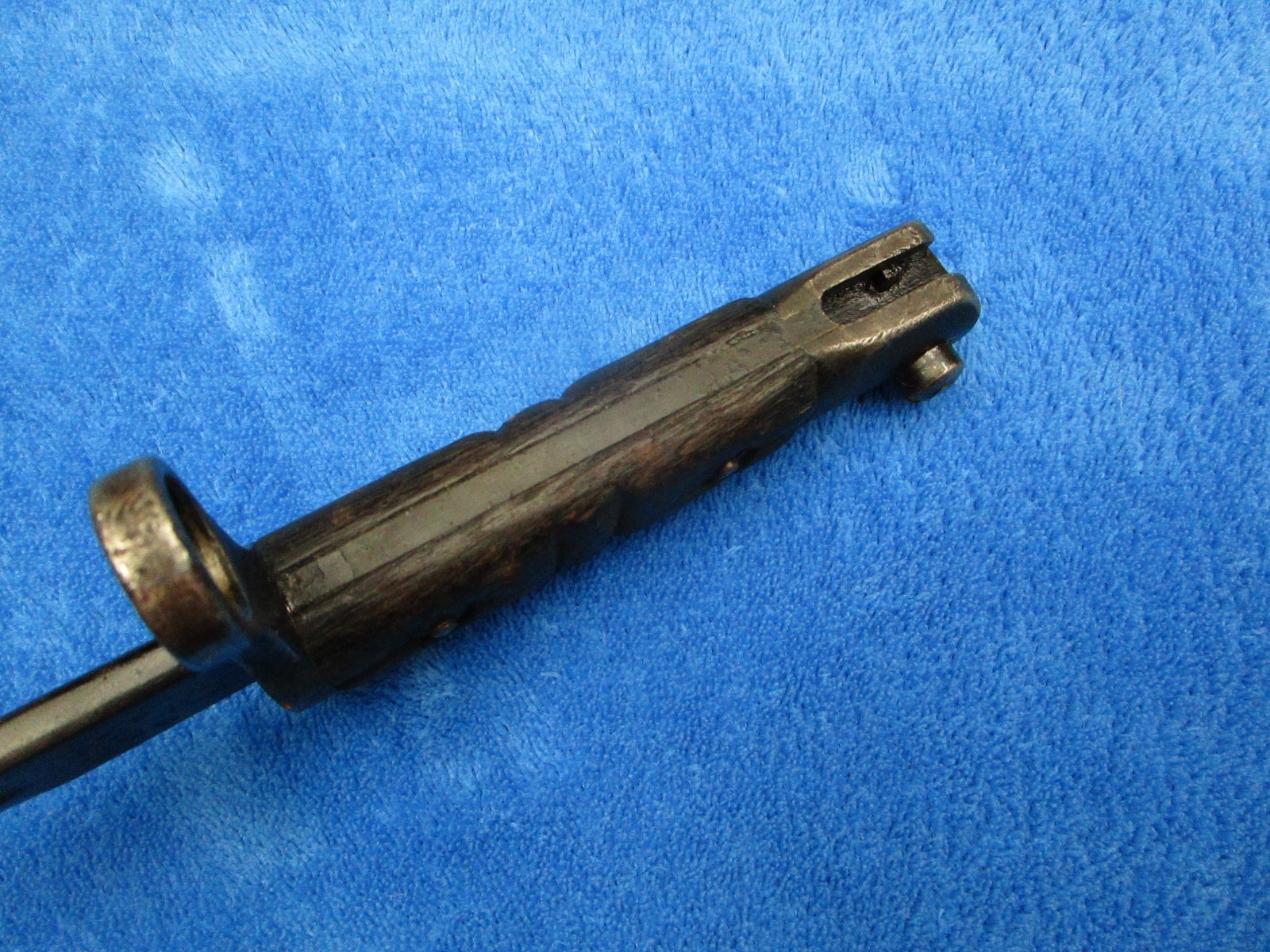 VINTAGE ORIGINAL US MADE BRITISH M1913 BAYONET AND SCABBARD MAKER REMINGTON 1917