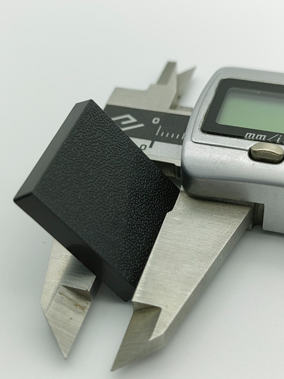 Lot Of 100 25mm Square Bases Used For Warhammer Fantasy Saurus Orc Chaos