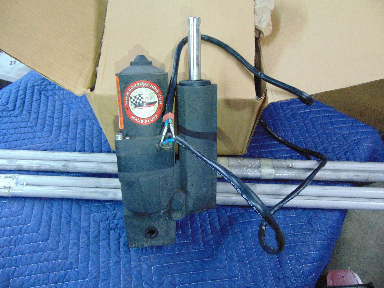 Bob’s Machine 120-120016 Hydraulic Pump for Action and Extreme Action Jack Pla