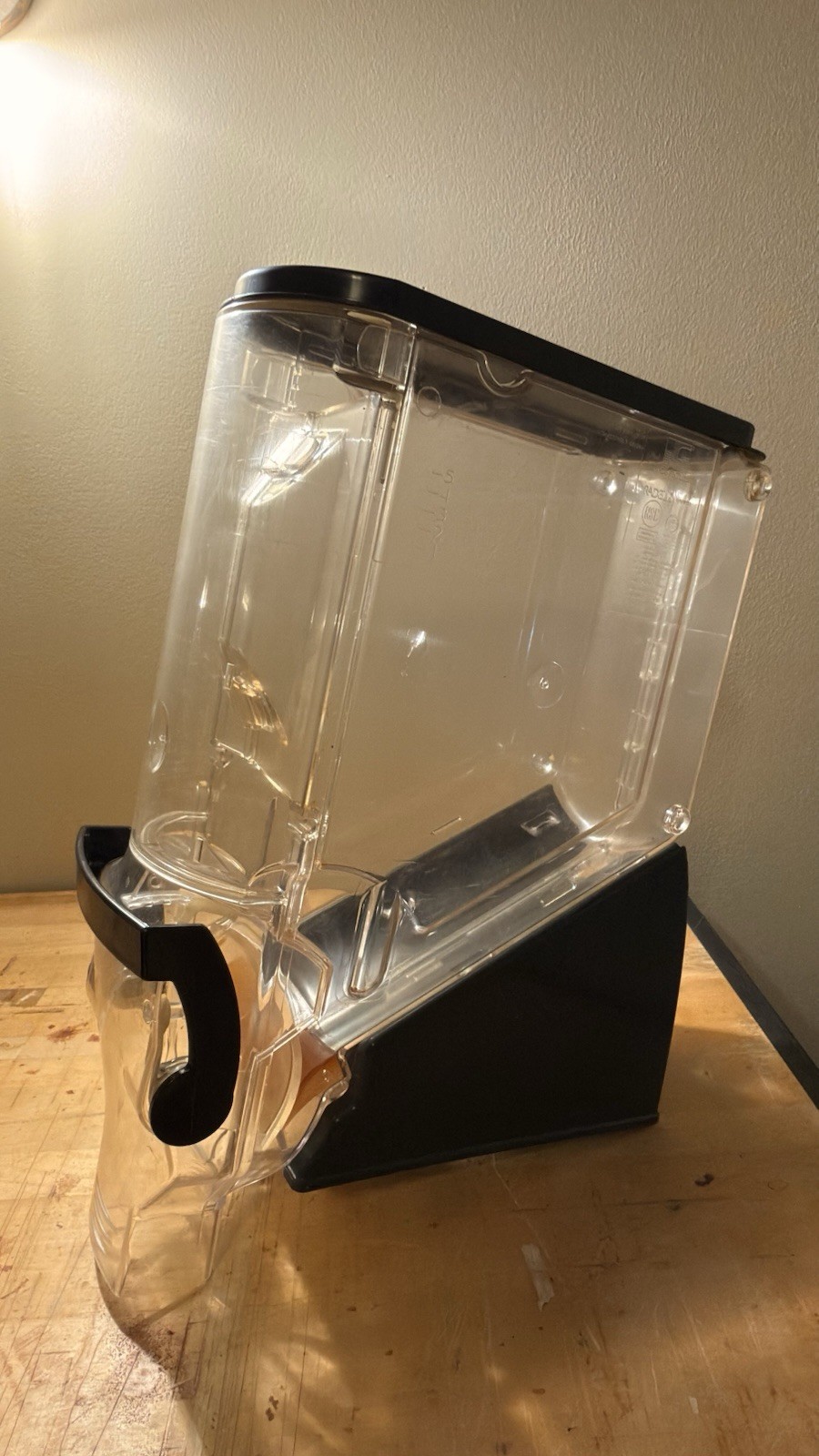 Trade Fixtures Radeus Model 618 / 624 4 Gravity Bin Dispenser 5 Gallon 6 x 18