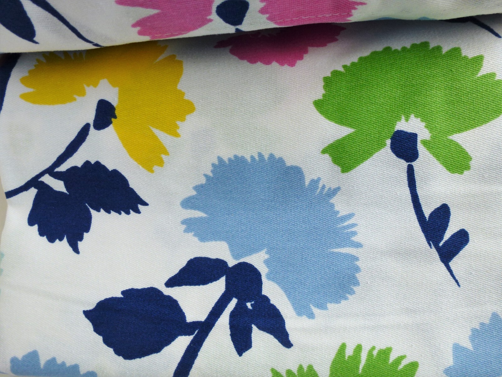 New KATE SPADE Gala Floral SHOWER CURTAIN Colorful Flowers