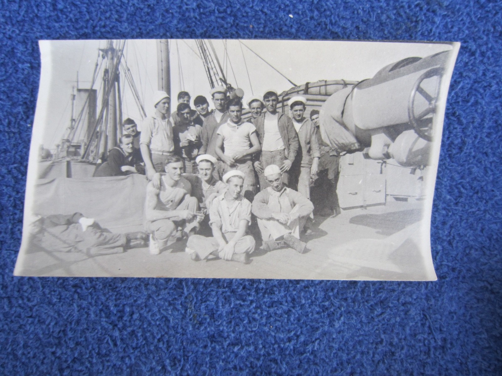 LOT OF 10 PRE WW1 (LATE 1900S) - PERSONAL U.S. NAVY CREW PHOTOGRAPHS (1 DUP.)