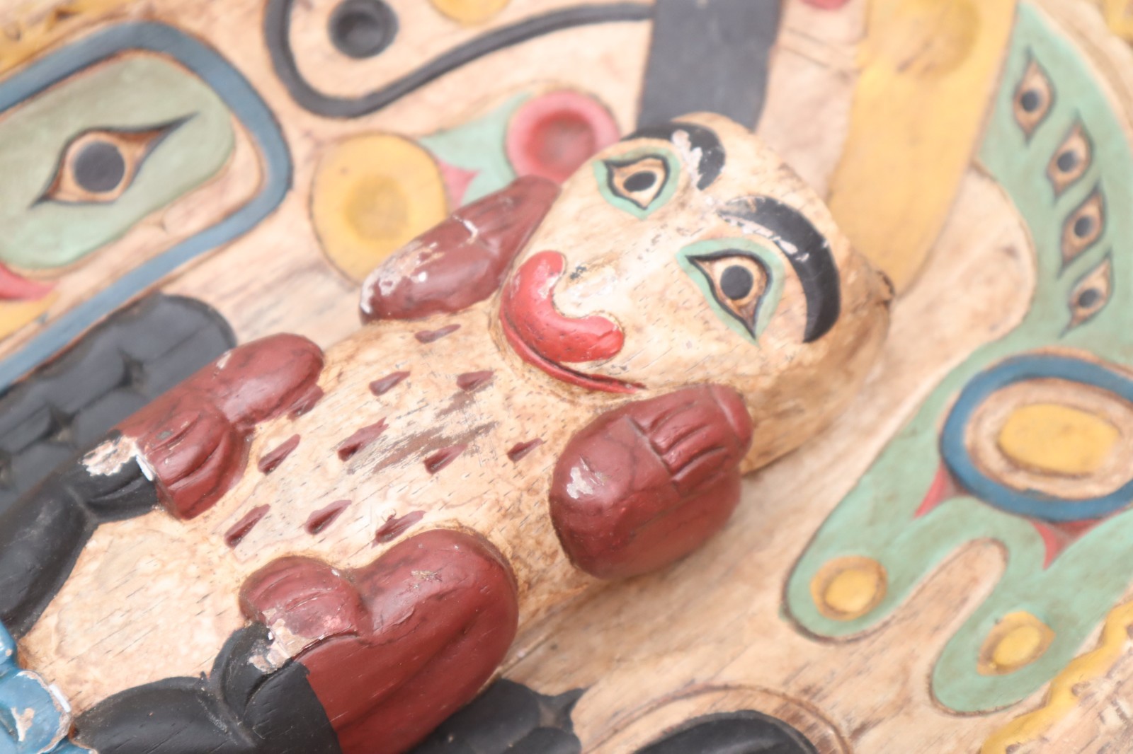 Vintage Northwest Coast Tlingit Carved Effigy Totem Bowl First Nations 19" Art