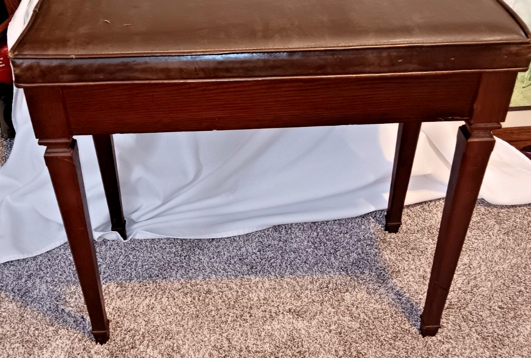 Vintage 1960s Mid Century Modern Piano Organ Bench with Padded flip top Storage