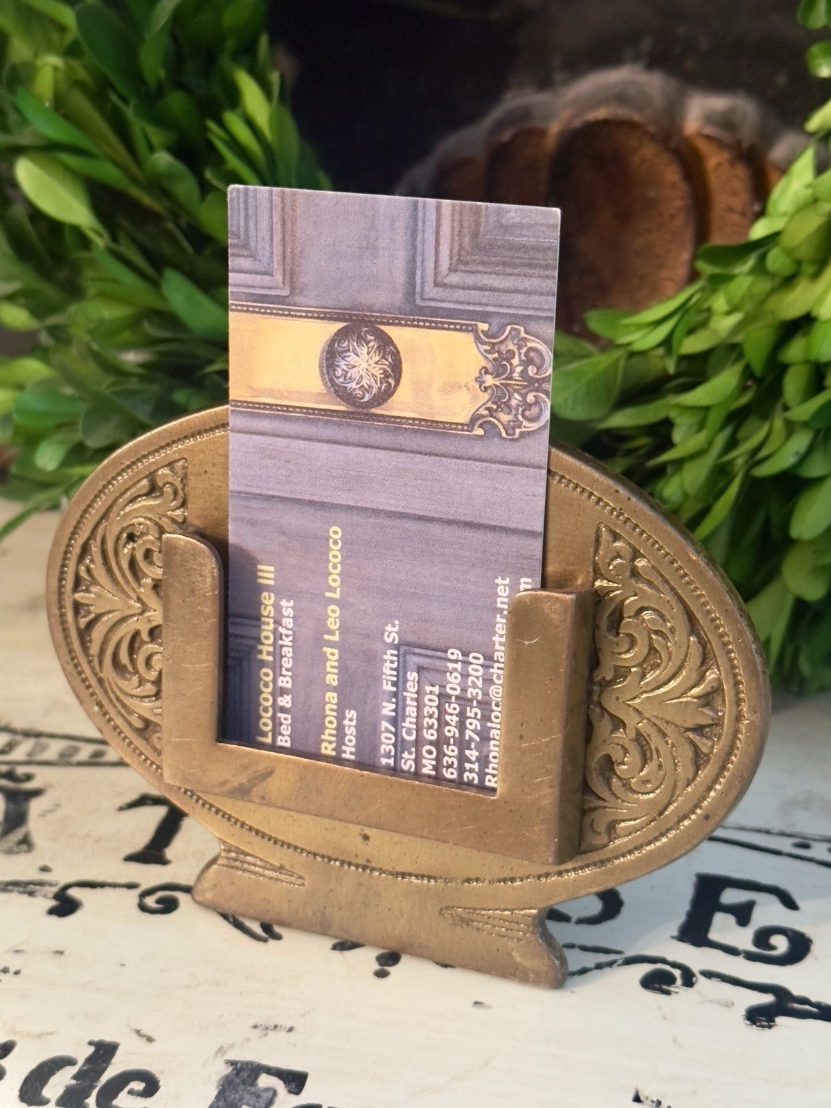 VTG Brass Plated Oval Shape Ornate Engraved Business Card Holder/Desk Accessory