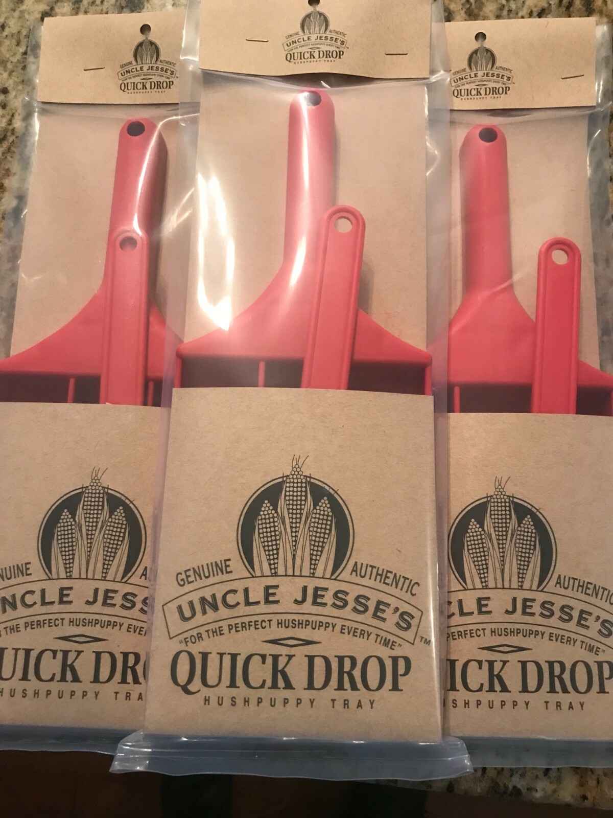 Jesse Quick Drop Hushpuppy Dispenser