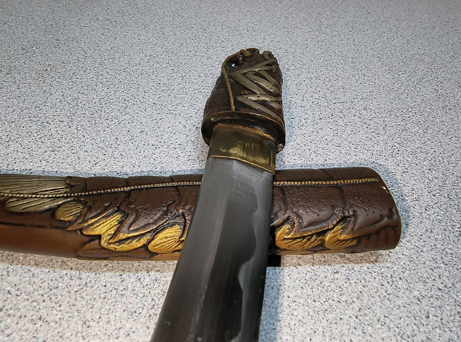 JAPANESE POST WWII SOUVENIR KNIFE & SHEATH UNIQUE TANTO SPINEY LOBSTER ENGRAVED