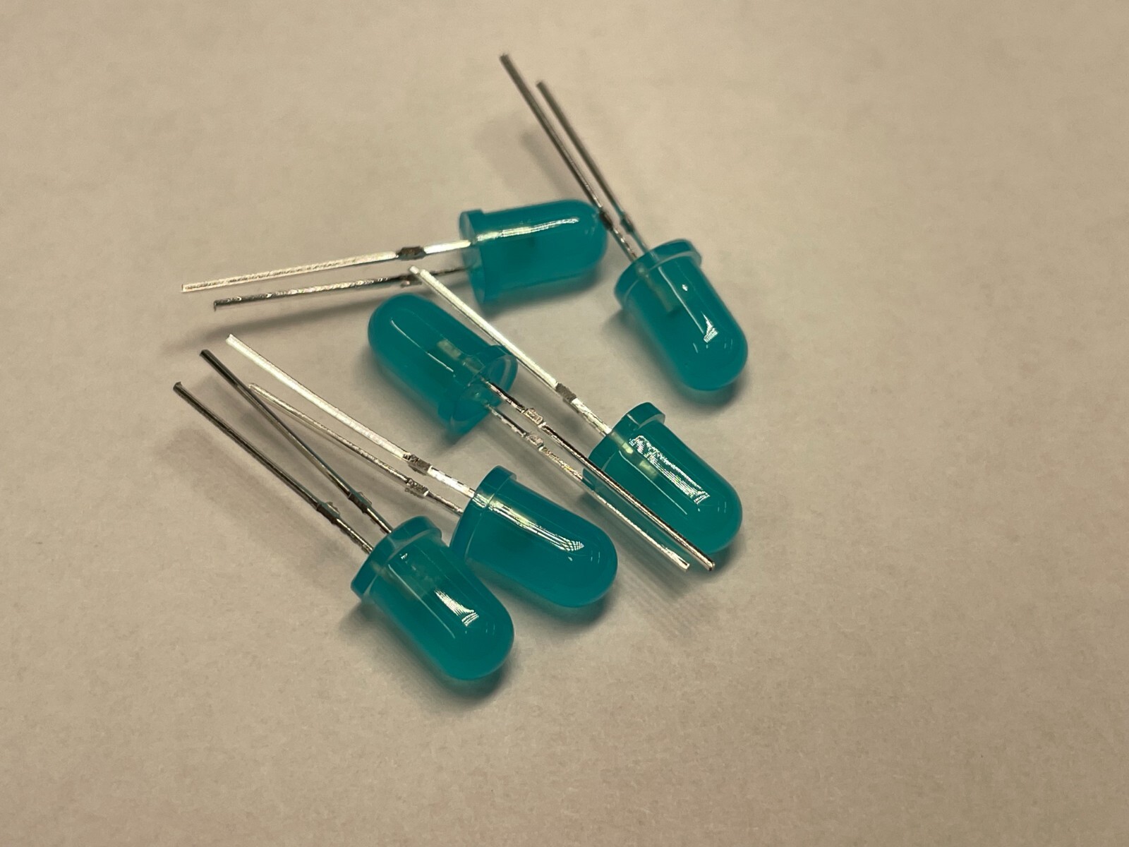 Slow Blinking LEDs Flashing Diffused Flash 5mm LED Red Blue Yellow Green *100*