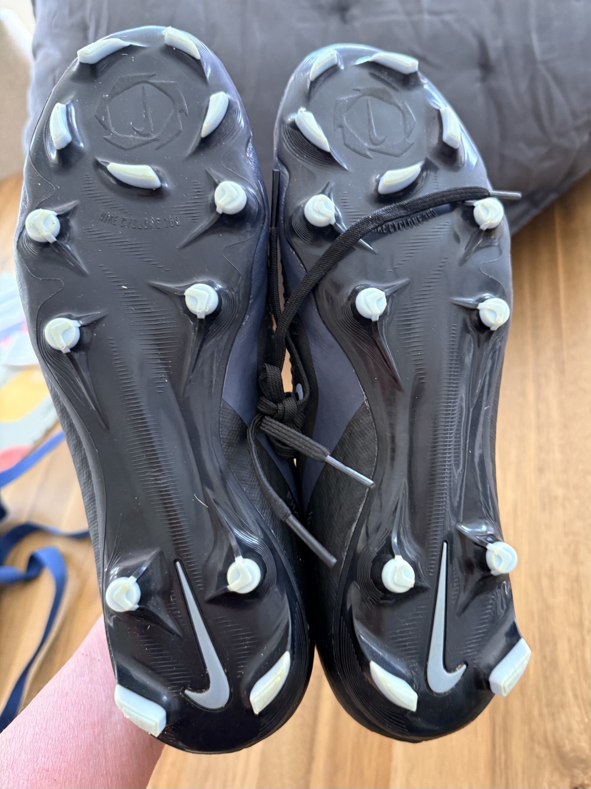 Nike Phantom 6 Low Academy FG/MG Soccer Shoes HJ4564-003 Football Cleats Size 8.