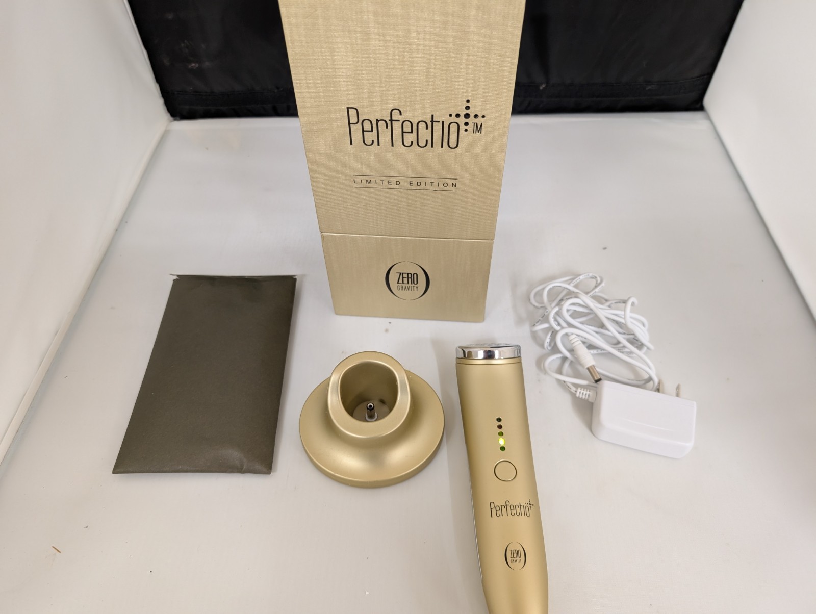 Perfectio Plus Gold Limited Edition by Zero Gravity
