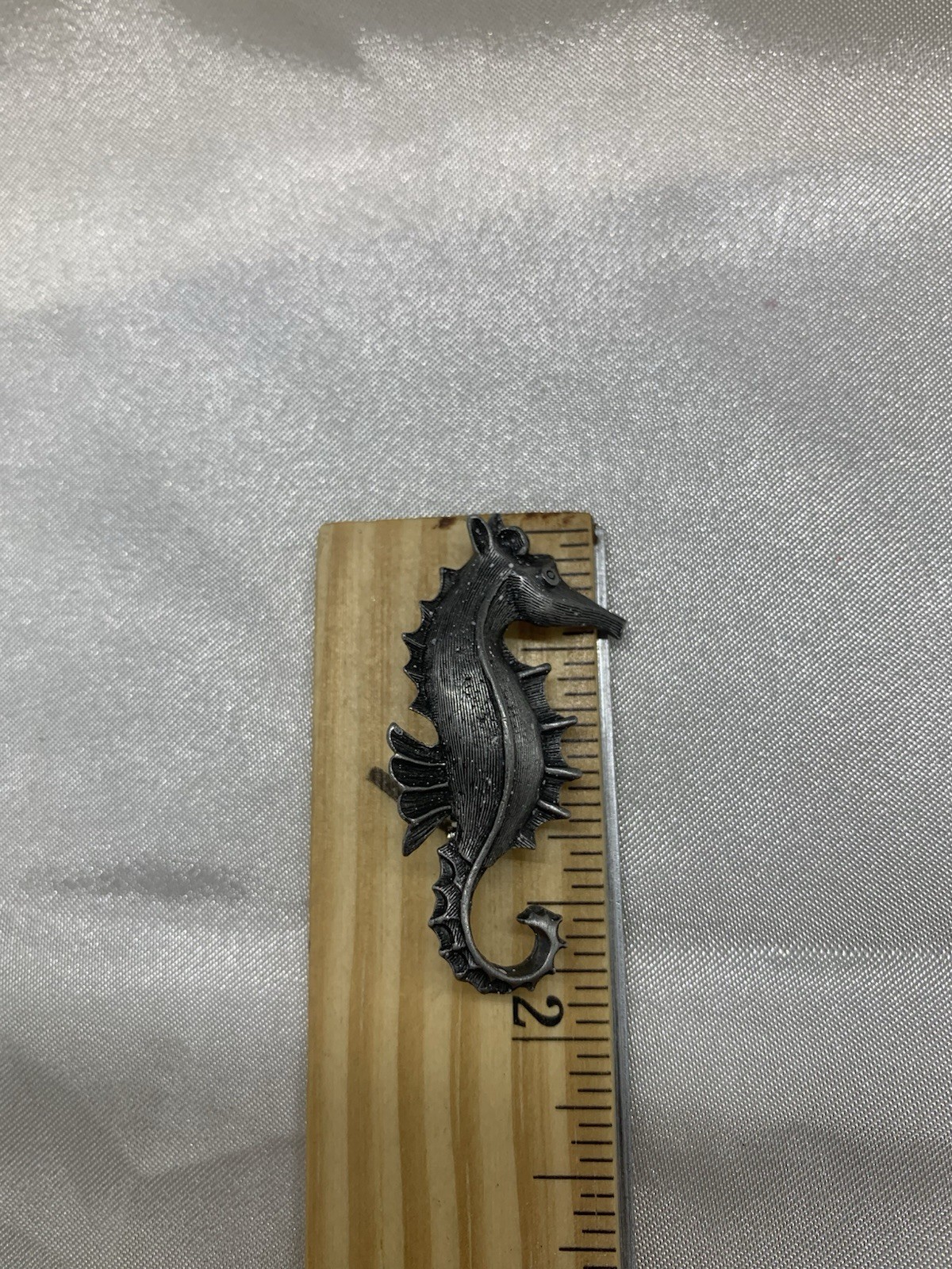 Seahorse Brooch Silver Tone Textured Marine Ocean Boat ship Beach