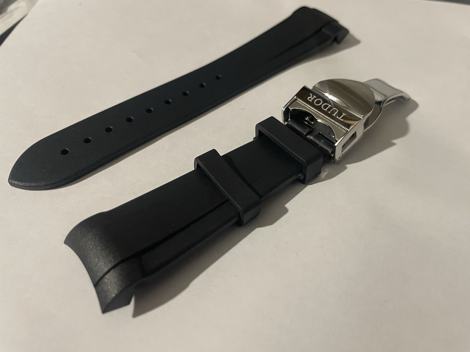 Tudor 22mm Black Rubber Watch Strap Band Fits Black Bay Watches Curved Lugs