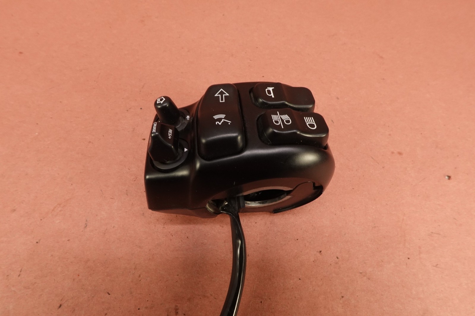 14-23 Harley Road Glide Special FLTRXS Left Hand Control Switch Pack Assembly