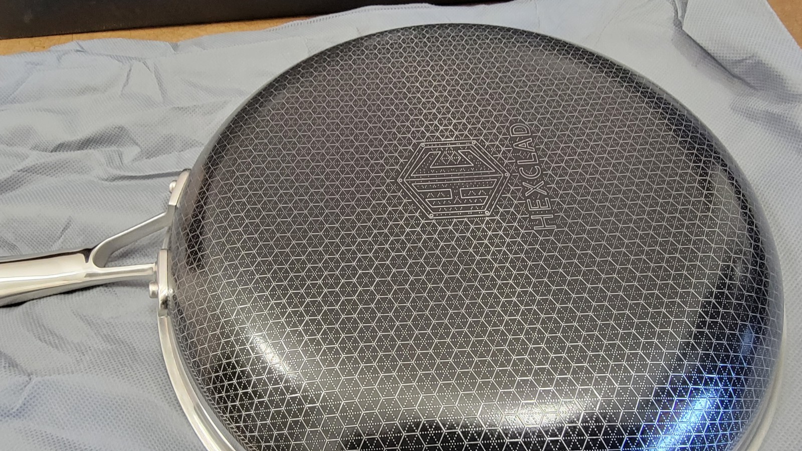 HexClad Hybrid 7-Piece Cookware Fry Pan Set 8” 10” 12” Inch W/ Lids & 12” Wok