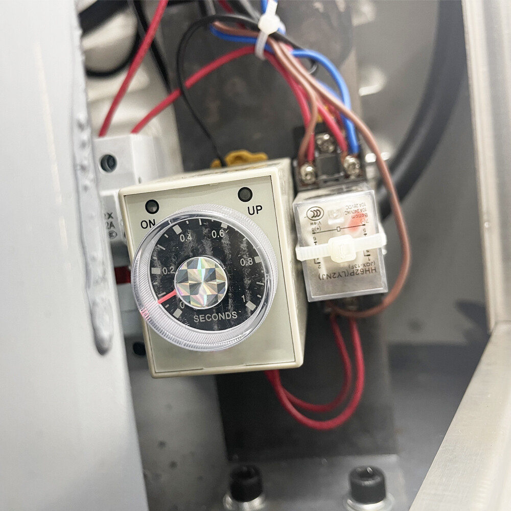 110V 26L Commercial Hydraulic Sausage Stuffer Filler SF260 with 3 Filling Nozzle