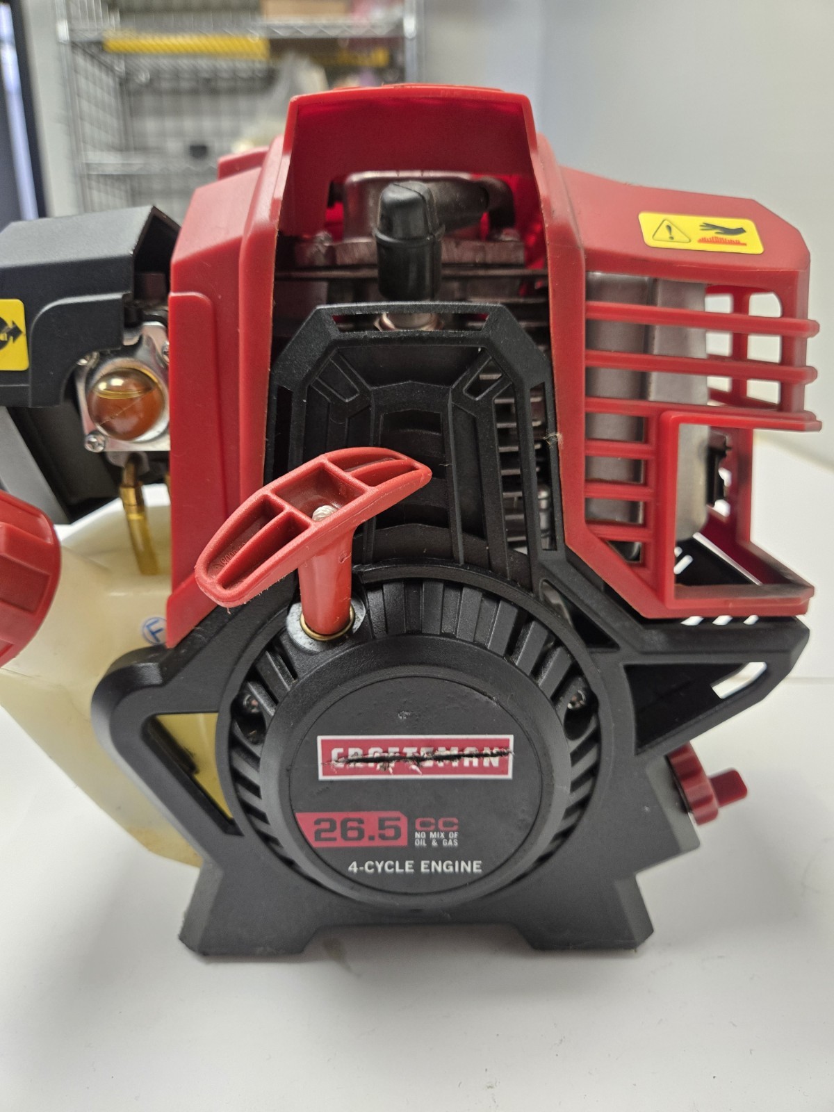 CRAFTSMAN GAS TRIMMER. 4-CYLCE 26.5cc.