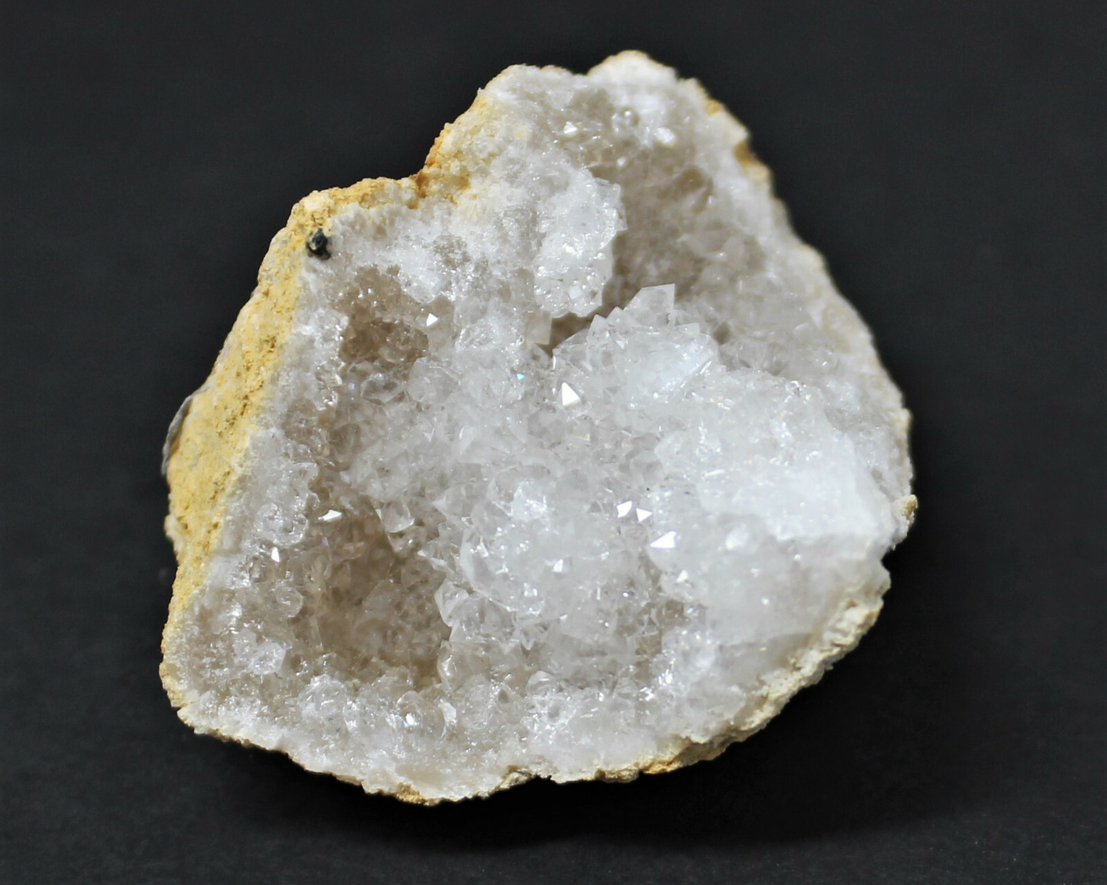 Break Your Own Geodes Gift Box (8 - 12 pcs) Large Unopened Moroccan Crystals