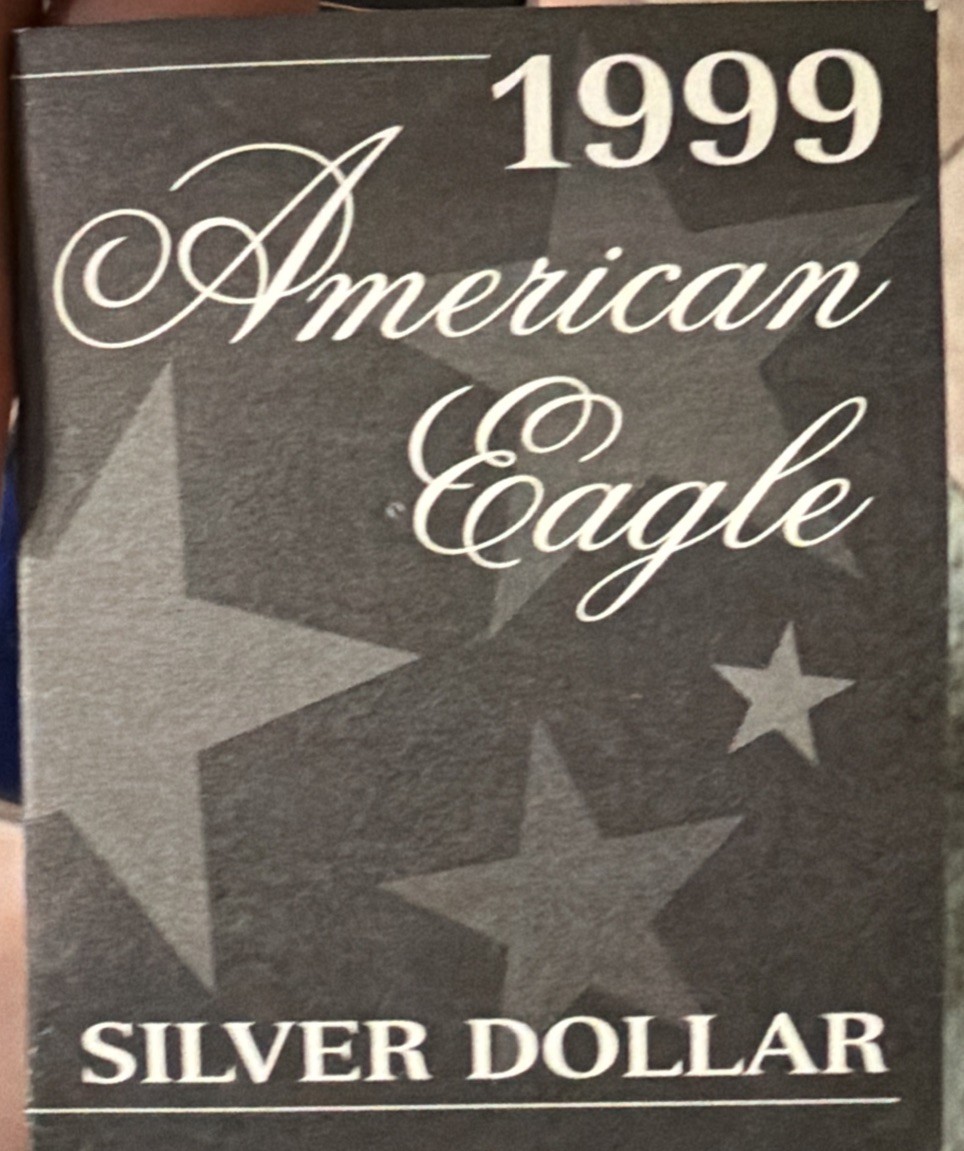 1999 American Eagle Walking Liberty Colorized 1 Oz Fine Silver One Dollar.