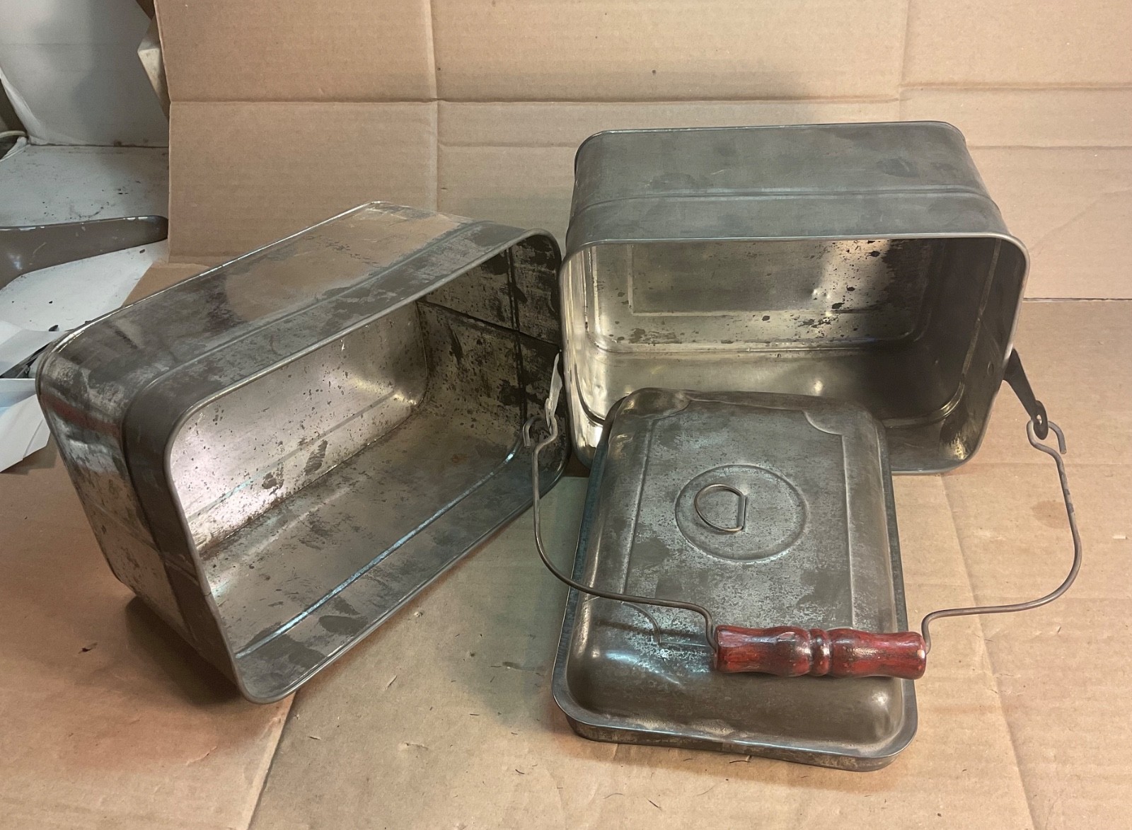 #255 TINWARE MINERS RAILROAD LUNCH PAIL DINNER BOX 3 PCS 7 1/2" TALL