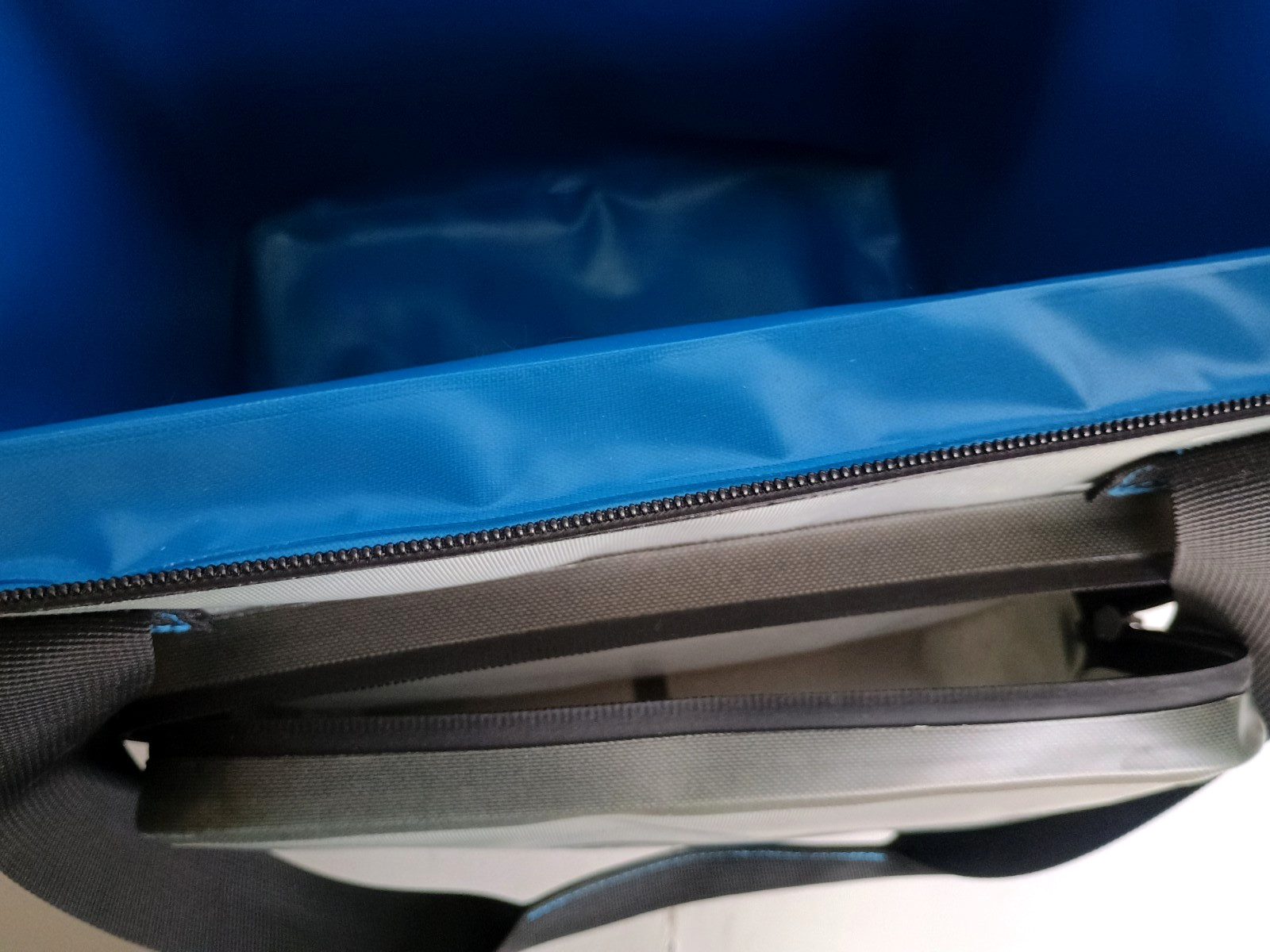 Coho 24 Can Soft Sided Leak Proof Air Tight Insulated Cooler & Lunch Box Gray