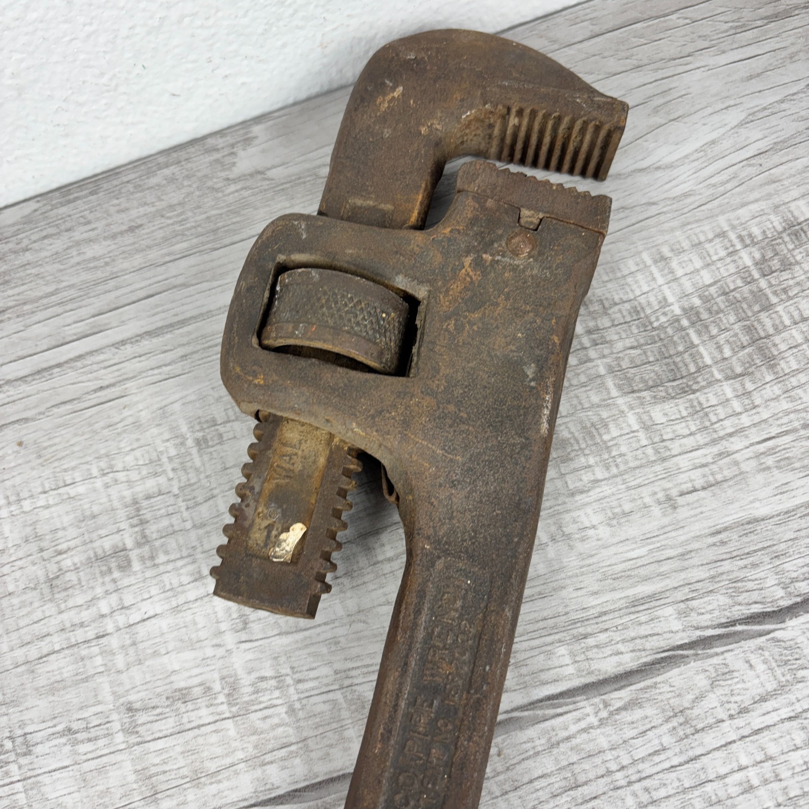 Vintage Stillson Walworth 18" Adjustable Pipe Wrench Heavy Duty Made in USA