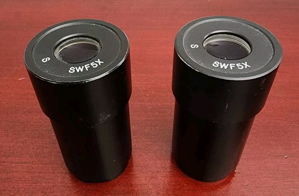 PAIR(2) OF S SWF5X MICROSCOPE EYEPIECES. NO CRACKS OR CHIPS. WORKS