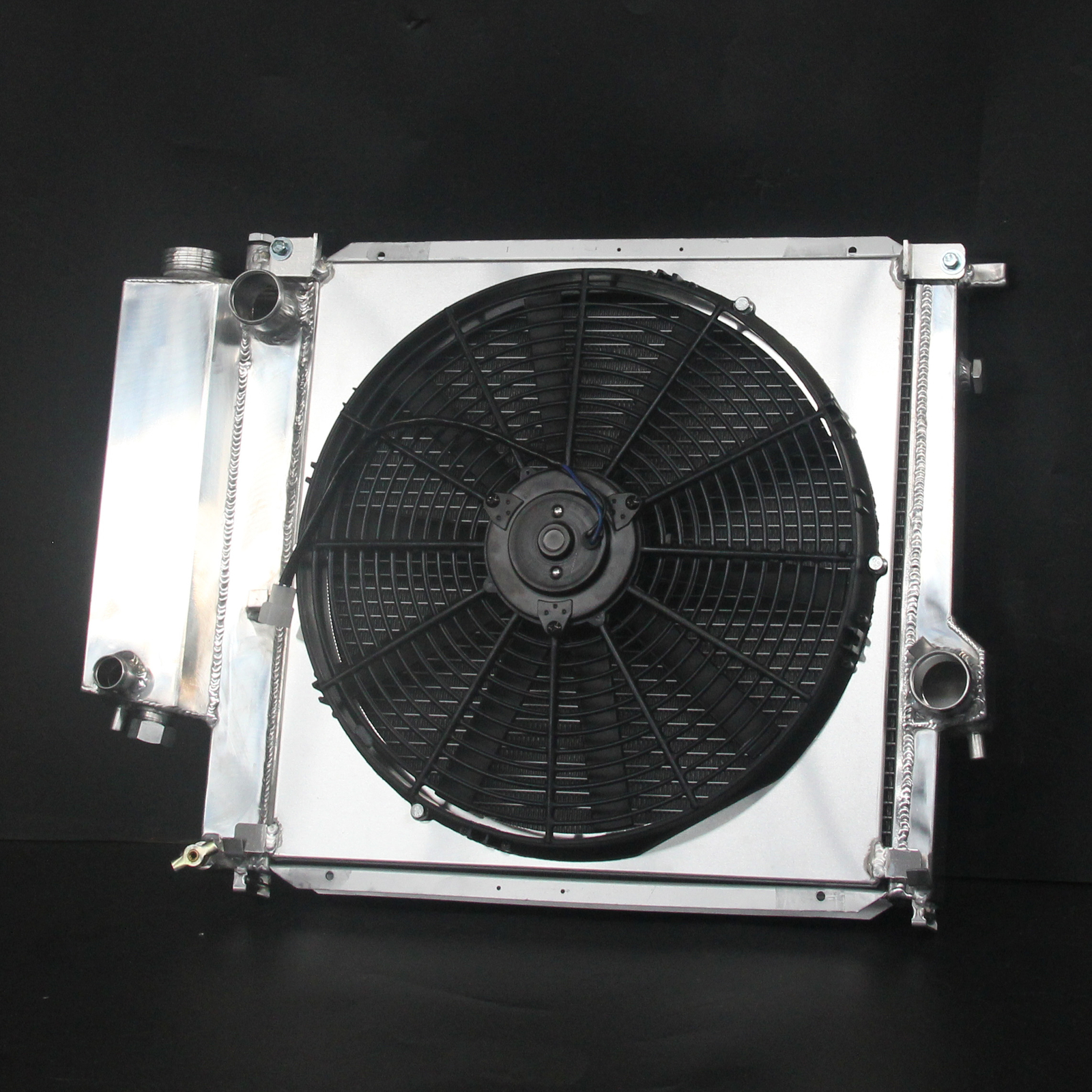 Radiator+Fan Shroud For 1991-2000 BMW Z3 318ti 318is 318i 2.0L 1.9L 1.8L MT 1295