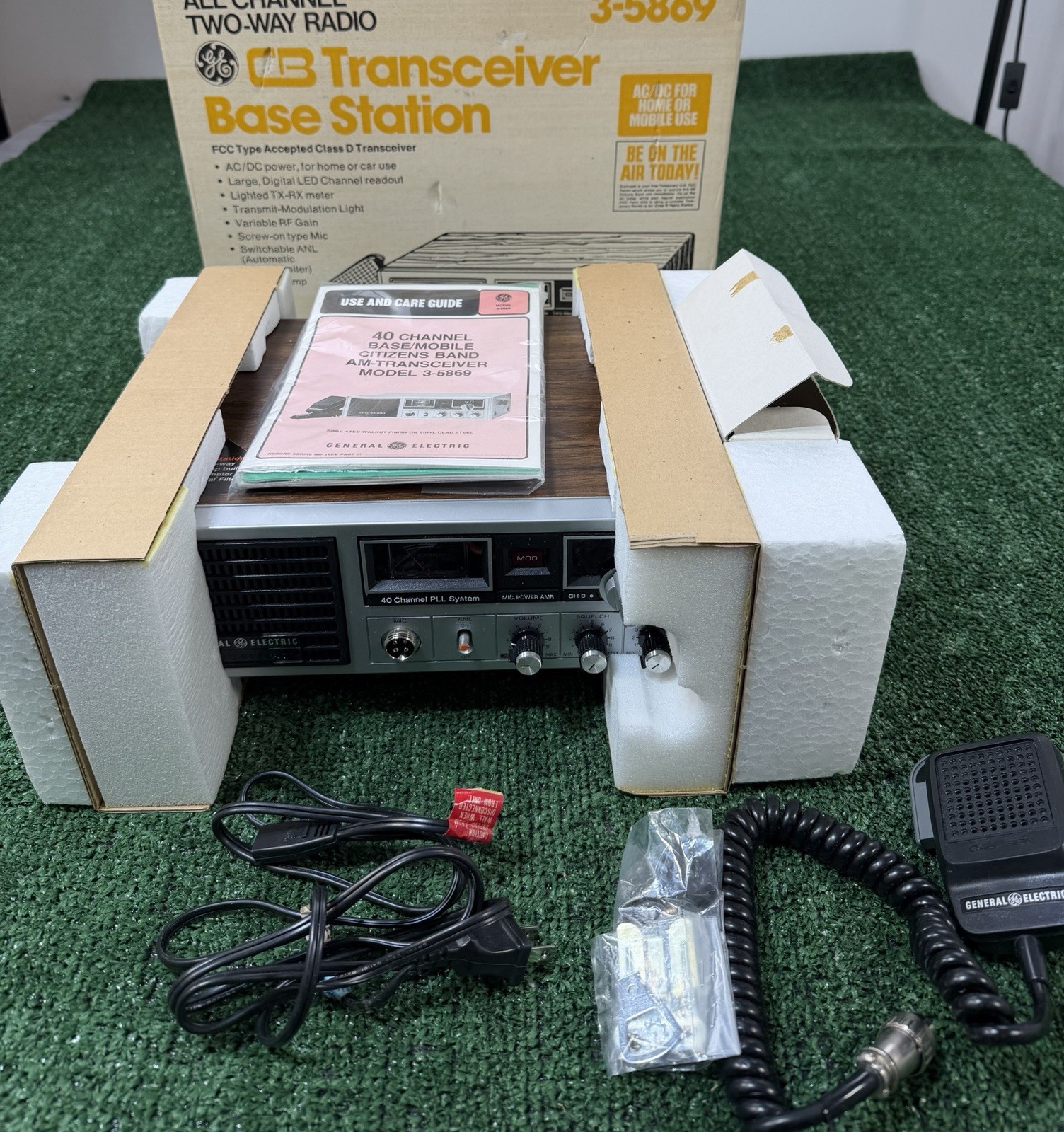 Vintage GE General Electric 3-5869a CB Radio 40 Channel PLL System NEAR MINT