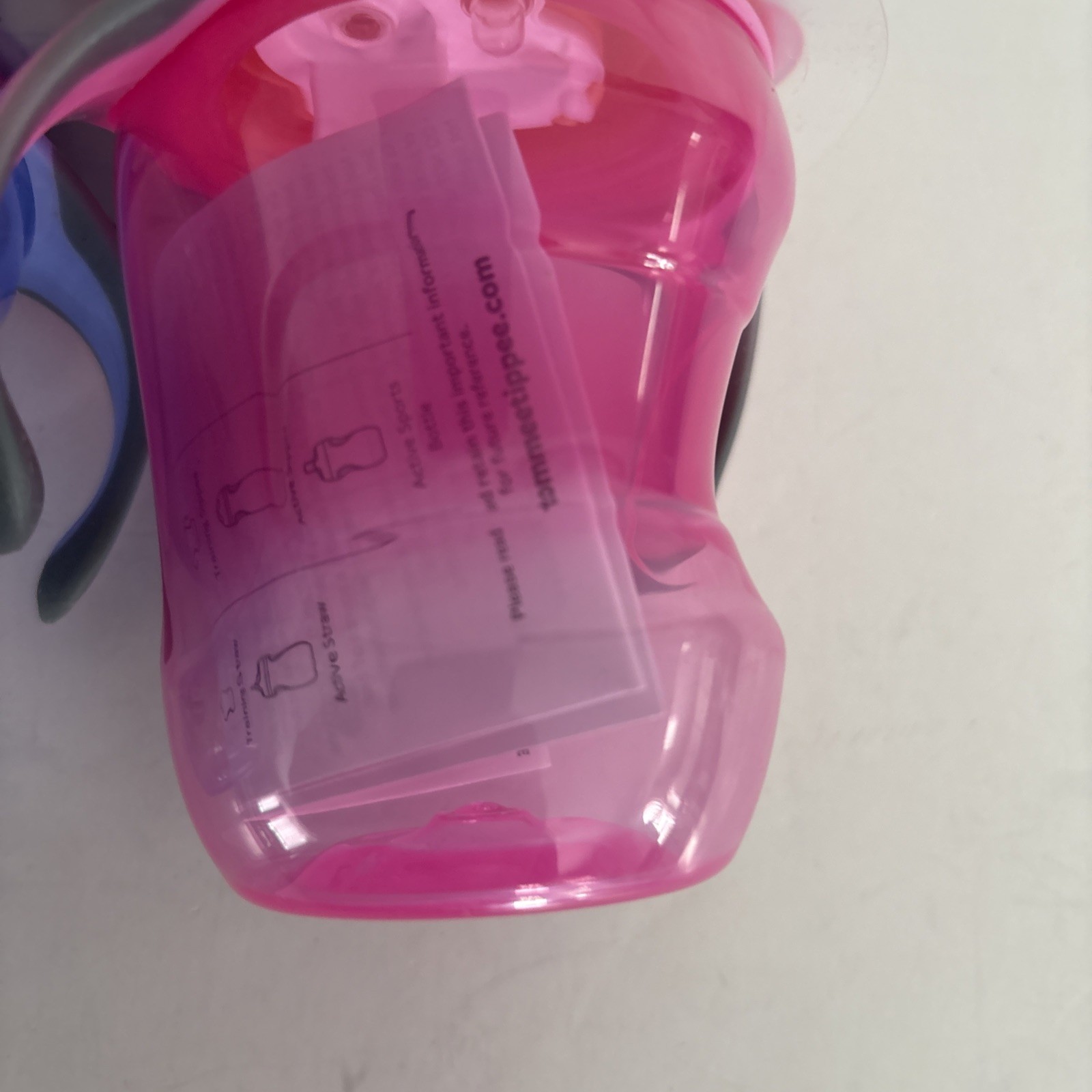 Tommee Tippee 2 Trainer Sippee Cups 7+ Sin BPA Free - Spill Proof 8 oz New