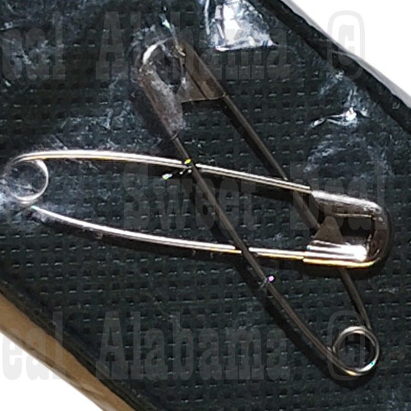 VTG Military Triangular Bandage – 37"x37"x52", OD Green Muslin Cravat Sling, NIP