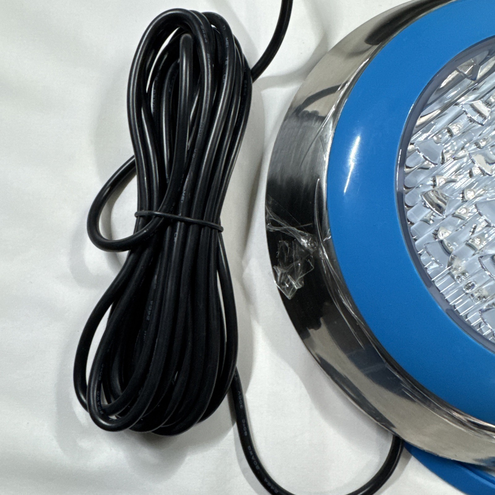 8.5” 12V Pool Light w/ Bluetooth Control Adapter 16.4” Cord No Manual HY-BT-108A