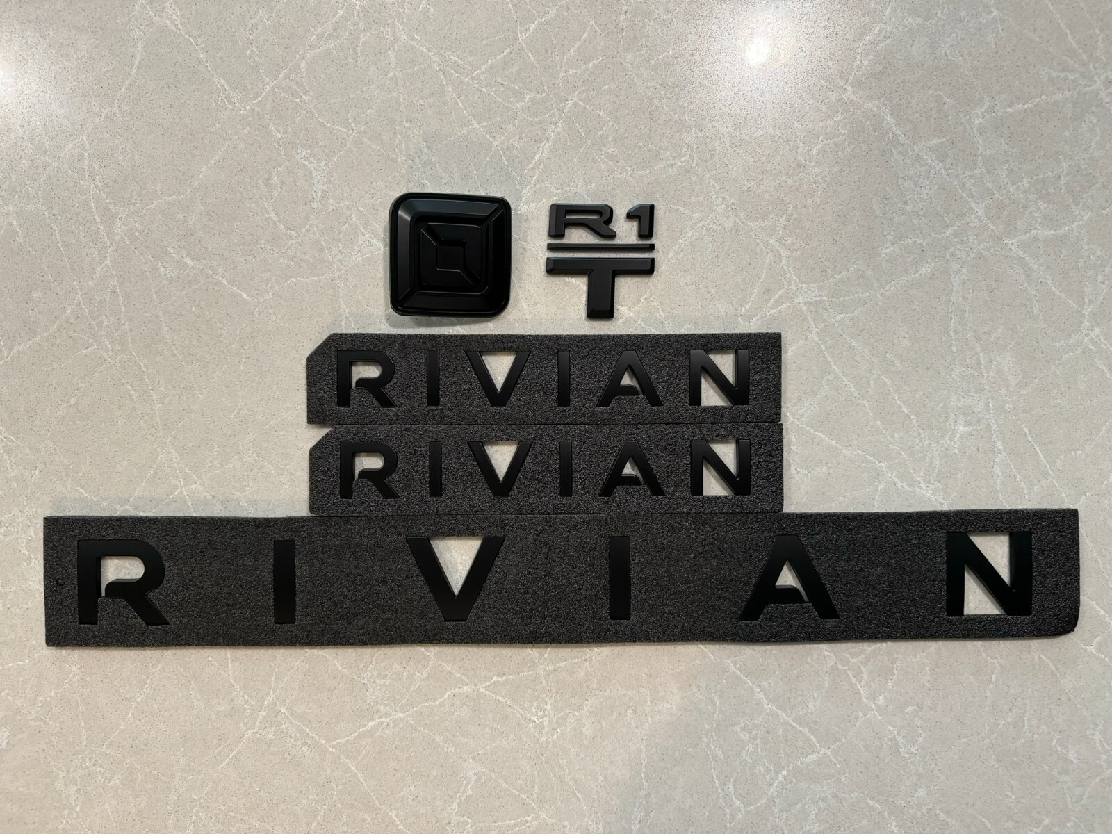 Rivian Emblem Set Matte Black R1T R1S Logo Square Badge