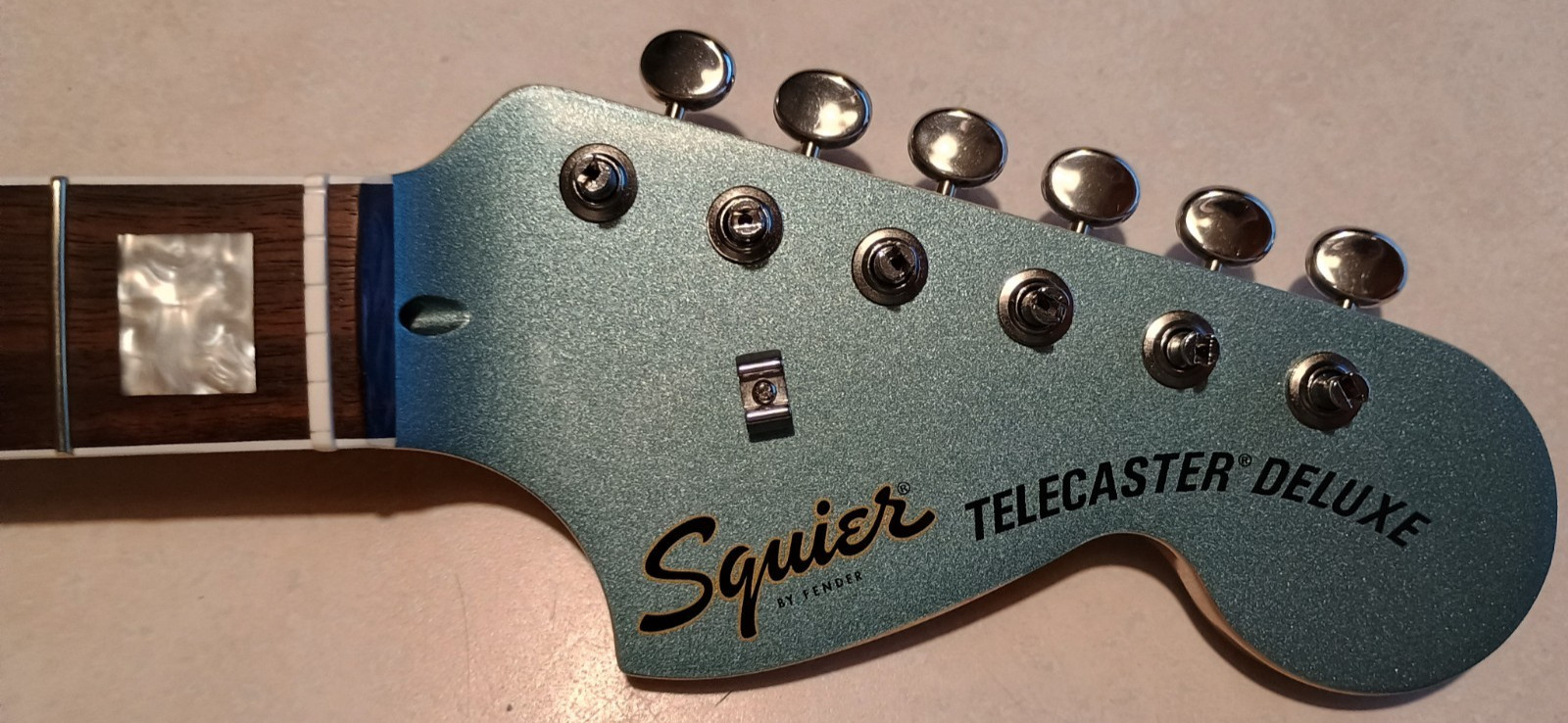 FENDER Squier Paranormal Troublemaker Telecaster Deluxe Neck Laurel Ice Blue